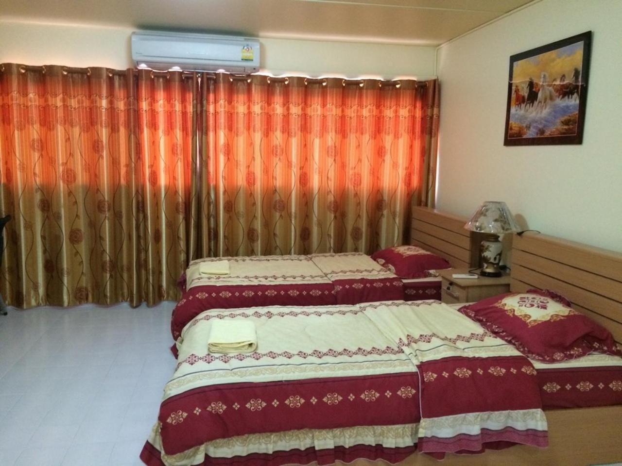 Sk Muang Thong Thani Bangkok Zimmer foto