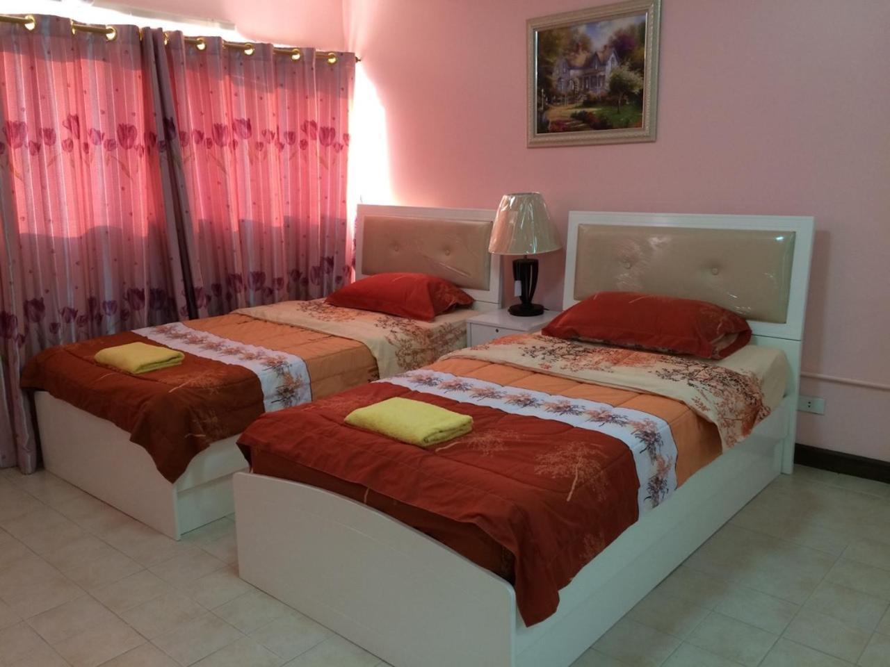 Sk Muang Thong Thani Bangkok Zimmer foto
