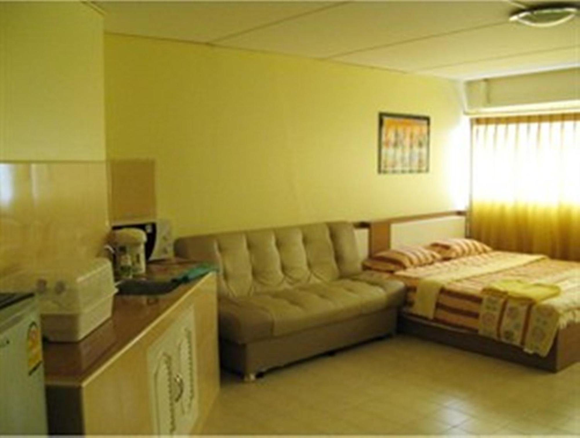 Sk Muang Thong Thani Bangkok Zimmer foto